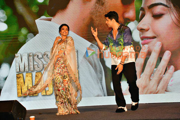 photos sidharth malhotra and rashmika mandanna snapped at mission majnu song launch 5