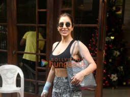 Photos: Sophie Choudry spotted in Bandra