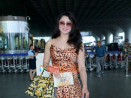Photos: Urvashi Rautela, Parineeti Chopra, Maniesh Paul and others snapped at the airport