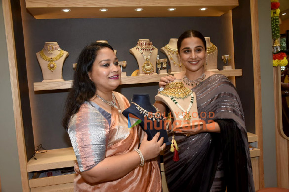 photos vidya balan attends the launch of senco gold diamonds new store in borivali 2