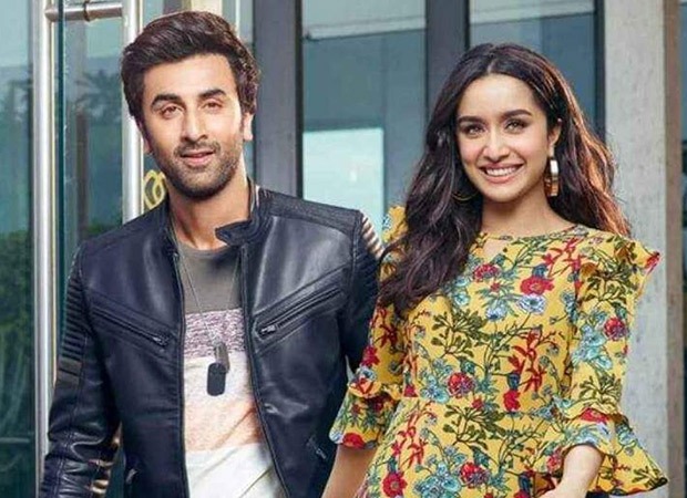 LEAKED! Ranbir Kapoor and Shraddha Kapoor shooting for a romantic number will leave fans asking for more : Bollywood News