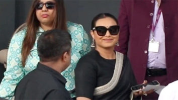 Rani Mukerji & Shah Rukh Khan get papped at the airport