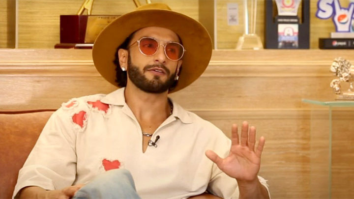 Ranveer Singh talks about Rohit Shetty’s set: “It is like a family spending time together ” | Cirkus Ranveer Singh talks about Rohit Shetty’s set: “It is like a family spending time together ” | Cirkus