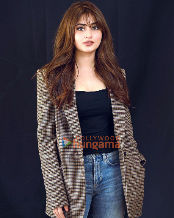 Sajal Ali Photos Images Hd Wallpapers Sajal Ali Hd Images Photos