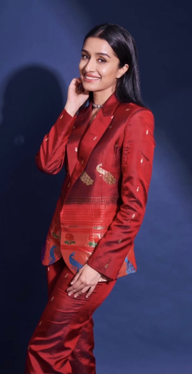 Shraddha Kapoor exudes elegance and glamor in red paithani pantsuit 