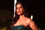Sophie Choudry slays her Filmfare look in green shimmer outfit