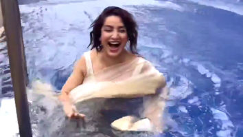 Tisca Chopra breaks the norms by swimming in a saree