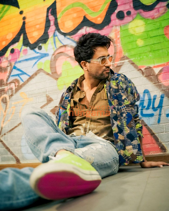 vicky kaushal 2 12