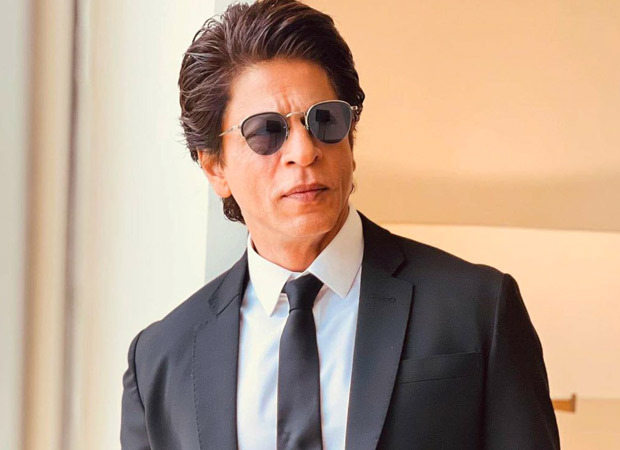 Shah Rukh Khan gives hilarious response when asked if Santa visited Mannat on Christmas during #AskSRK session: ‘Ghar ke bahar bahut traffic hai’ 