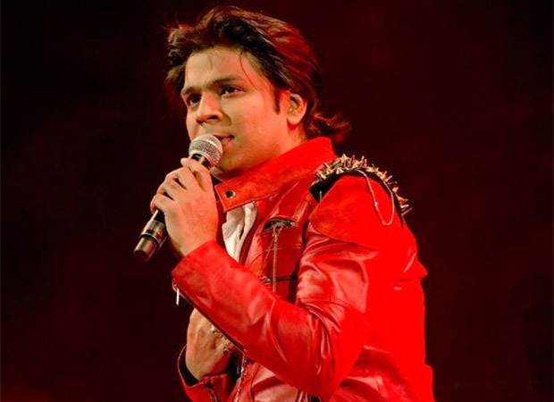 Ankit Tiwari shares his mind on busking not being legal in India; says, “we should respect musicians”  : Bollywood News