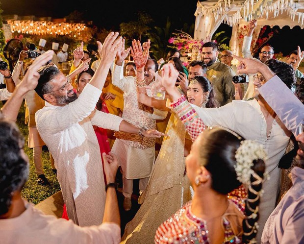 Athiya Shetty, KL Rahul, Suniel Shetty dance their hearts out at their mehendi ceremony; see photos from joyous celebrations 