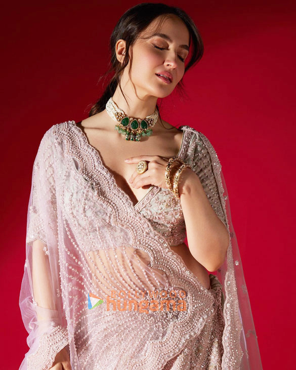 elli avrram 1 2 2