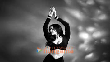 Celeb Photos Of Esha Gupta