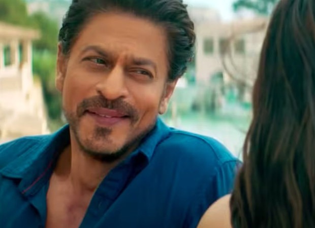 Pathaan: Fans can't keep calm after watching Shah Rukh Khan's response to Deepika Padukone's 'Salaam Walaikum' 