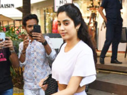 Janhvi Kapoor poses with little fans post daily yoga sessions