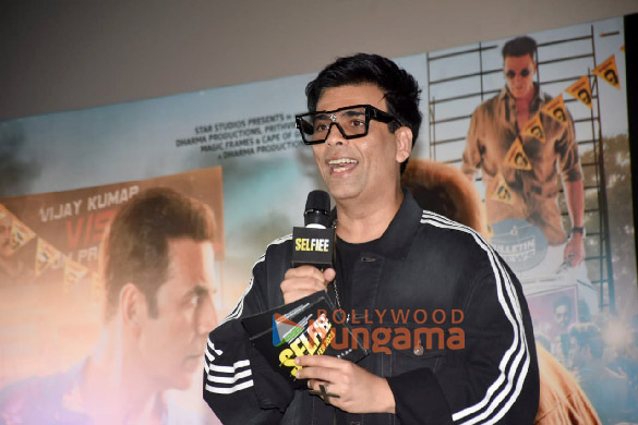 photos akshay kumar emraan hashmi nushrratt bharuccha diana penty and others snapped at the trailer launch of selfiee 3