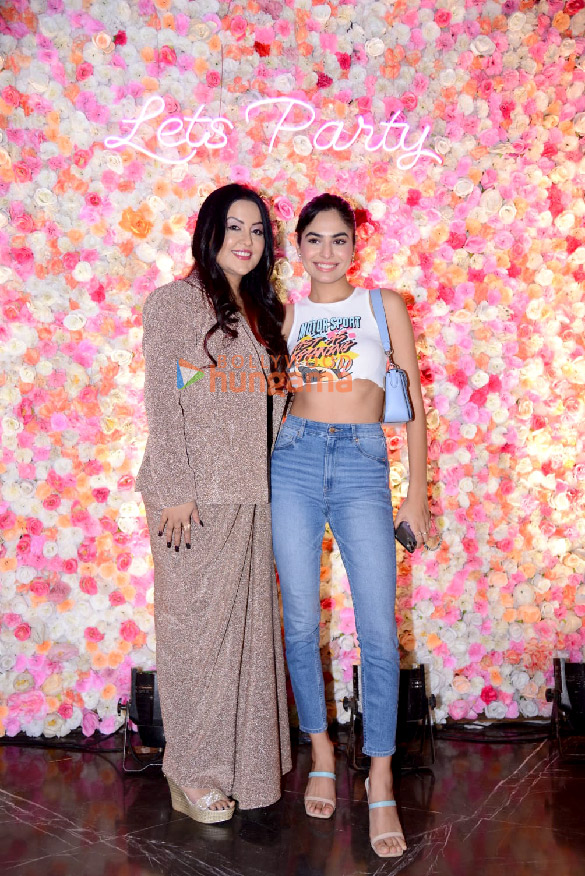 photos amruta fadnavis manmeet singh mehak ghai and others attend the song launch of mood banaleya 3