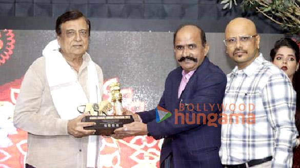 photos anees bazmee govind namdev vikrant more priya jaiswal and others felicitated with iconic bharat gaurav puraskar 2022 4