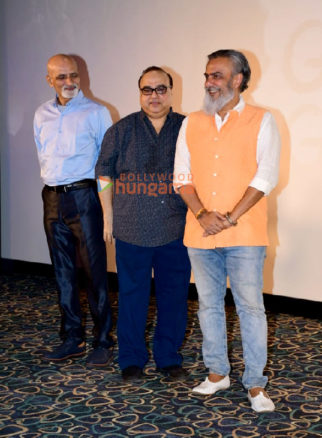 Photos: Cast of Gandhi Godse – Ek Yudh grace the film’s press conference