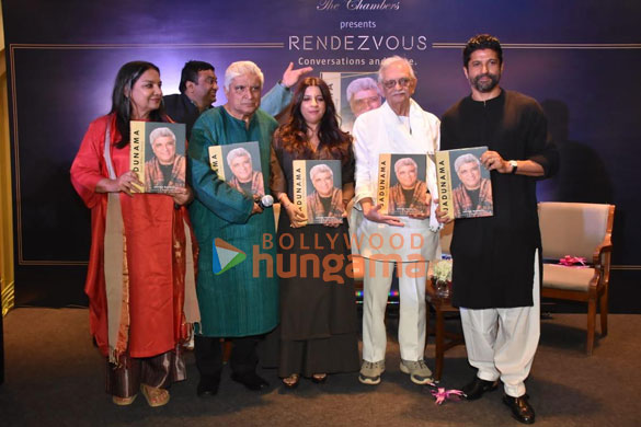 photos celebs attend javed akhtars book launch 008 4