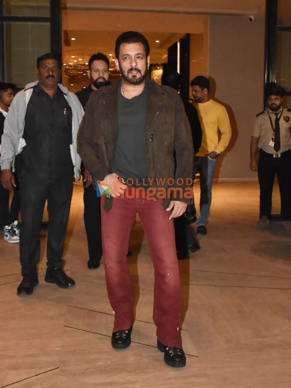 photos celebs grace subhash ghais birthday bash 6