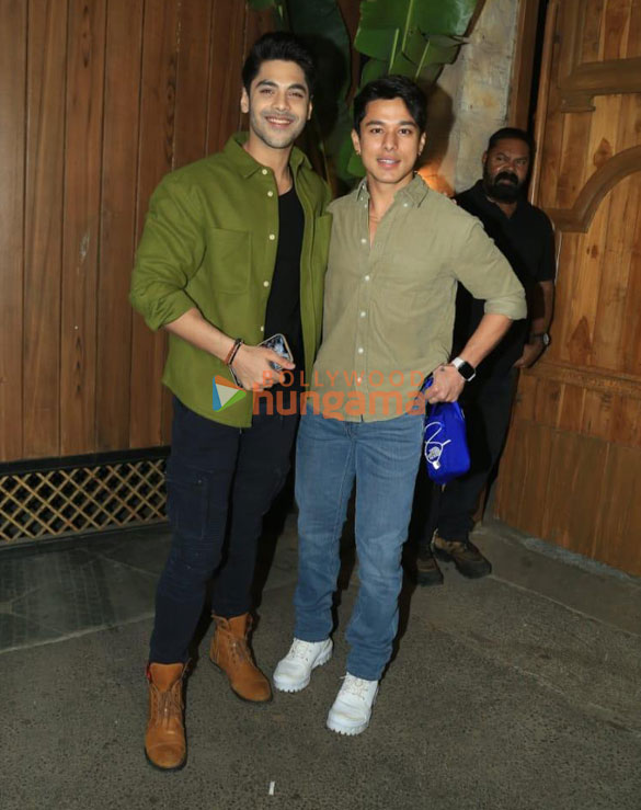 photos celebs snapped at one8 in juhu 5