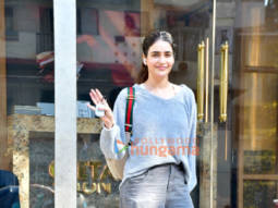 Photos: Karishma Tanna spotted at a salon in Bandra