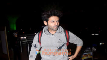 Photos: Kartik Aaryan and Raveena Tandon snapped at the airport