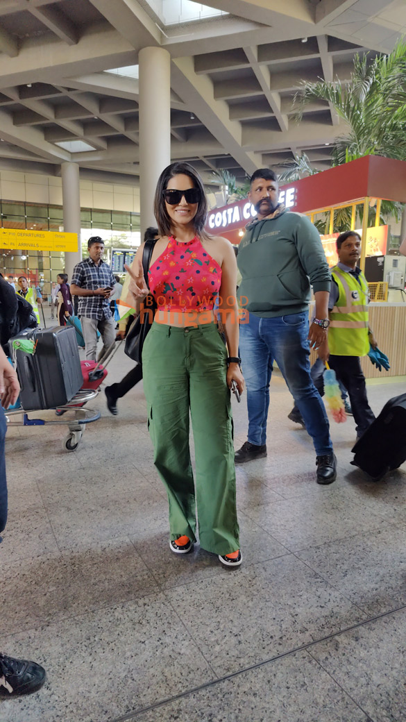 photos malaika arora sunny leone rashmika mandanna and shirley setia snapped at the airport 2