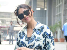 Photos: Mrunal Thakur snapped in Andheri