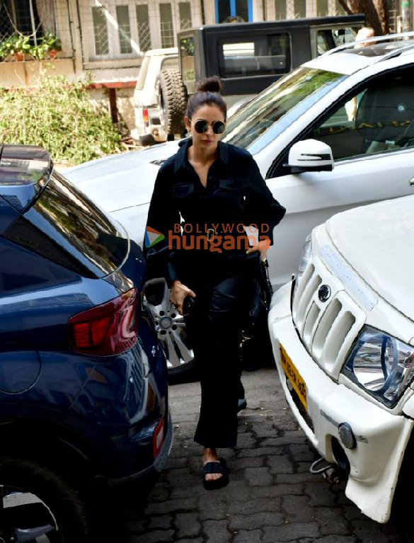 photos rakul preet singh spotted outside a salon in bandra 3
