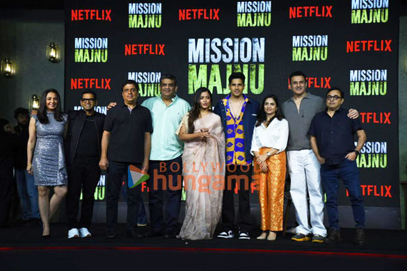 photos rashmika mandanna sidharth malhotra and others snapped at trailer launch of mission majnu 1221 3
