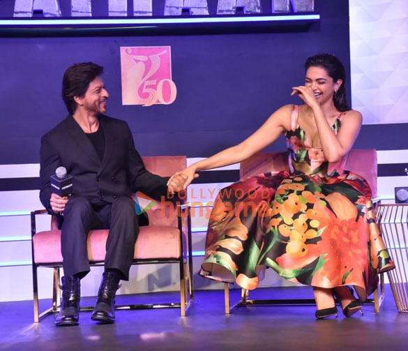 photos shah rukh khan deepika padukone john abraham and the team attend the press conference and success celebration of pathaan more 4