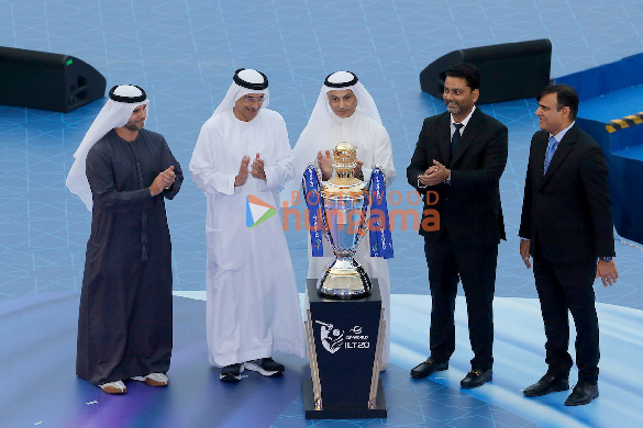 photos shah rukh khan snapped promoting the dp world international league t20 4
