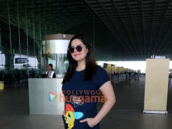 Anushka Sharma, Shilpa Shetty, Zareen Khan papped at Mumbai airport