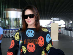 Photos: Sunny Leone snapped at the airport