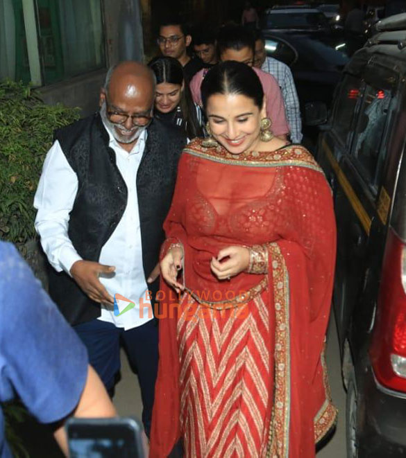 photos vidya balan snapped at an exhibition in town 1