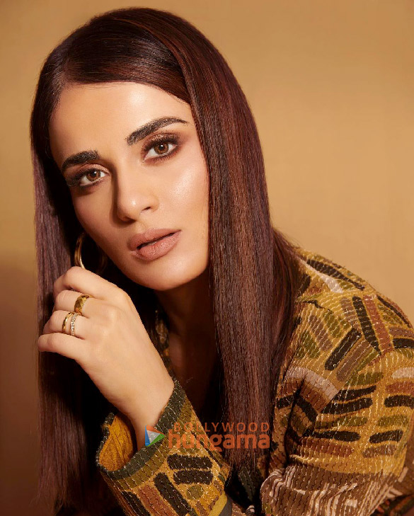 radhika madan 2 24