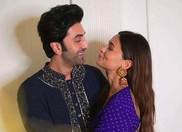 Ranbir Kapoor helping Alia Bhatt after she forgets ‘Kesariya’ lyrics is the cutest thing you will watch today!