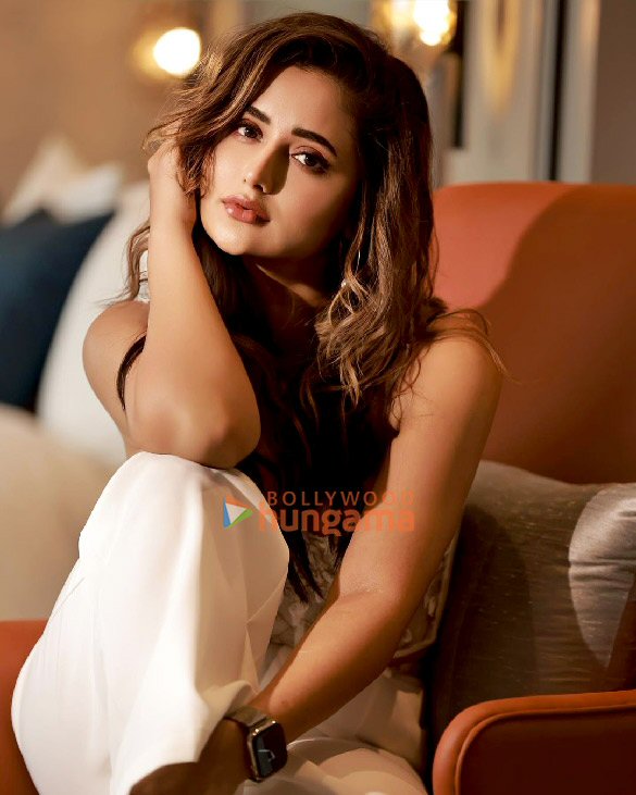 rashami desai 2 50