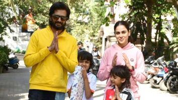 Riteish Deshmukh and Genelia D’souza pose for paps as they get clicked with son