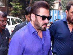 Salman Khan attends Rrahul Kanal’s wedding looking dashing in a blue shirt