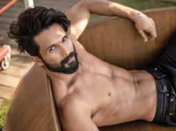 Shahid Kapoor flaunting his detailed jawline breaks the internet, see pic