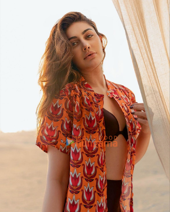 shefali jariwala 2 47