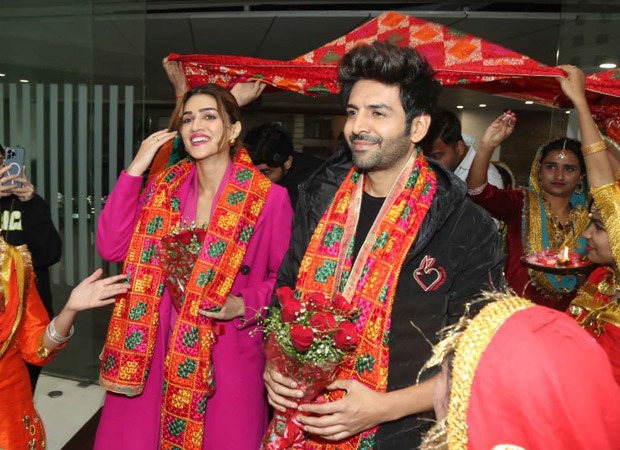 Shehzada Kartik Aaryan celebrates his first Lohri in Punjab with Kriti Sanon