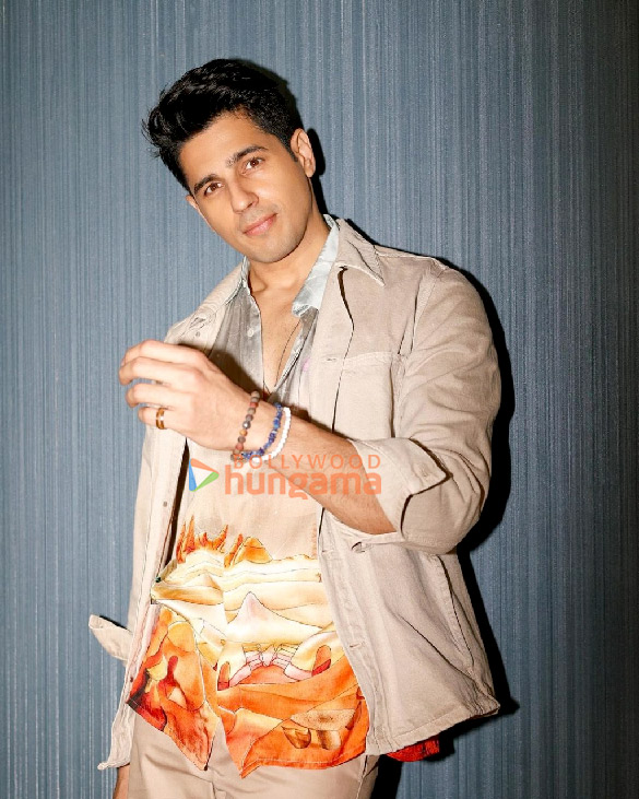 sidharth malhotra 2 24