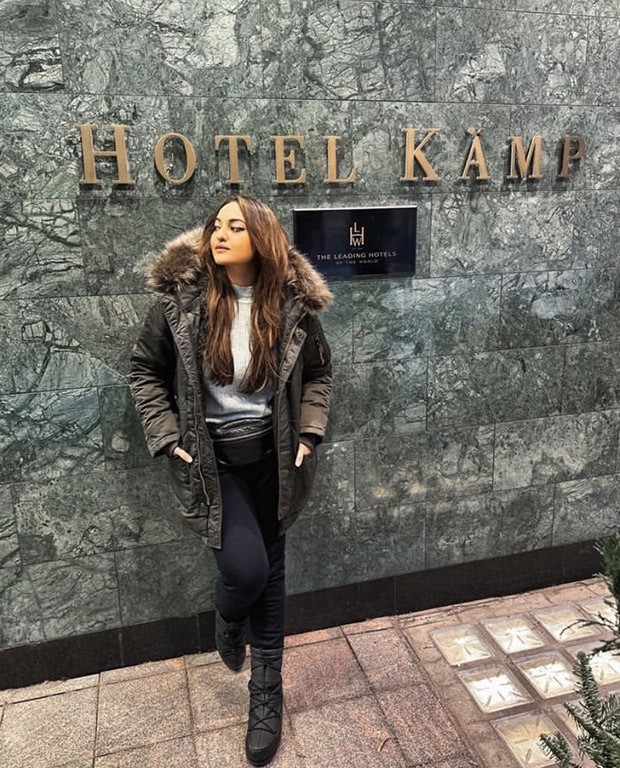 Sonakshi Sinha serves up the perfect winter outfit in Finland with a long puffer jacket and black boots