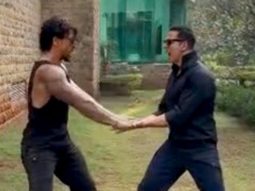 Akshay Kumar grooves to ‘Main Khiladi’ along with Tiger Shroff