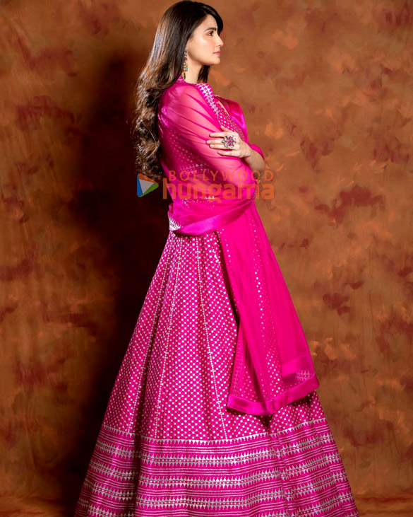daisy shah 2 43