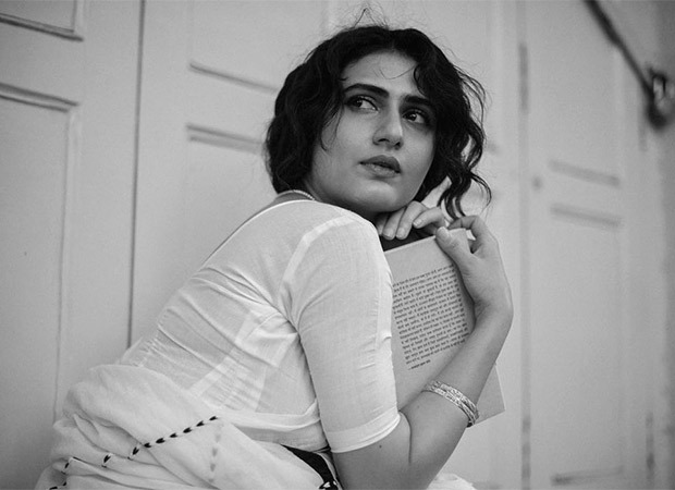 Evergreen Beauty: Fatima Sana Shaikh serves us class in a vintage white saree look!